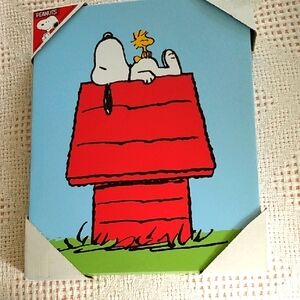 Peanuts Snoopy and Woodstock Red Doghouse Canvas